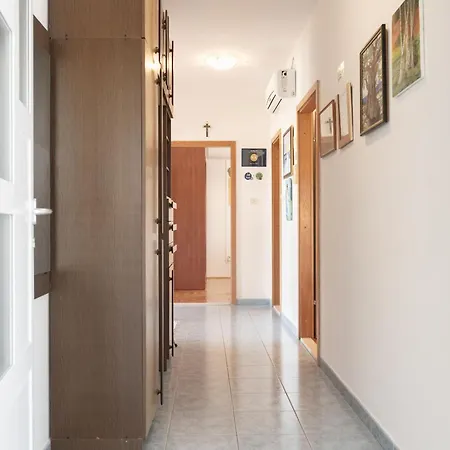 Apartment Meri