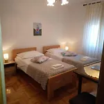 Meri