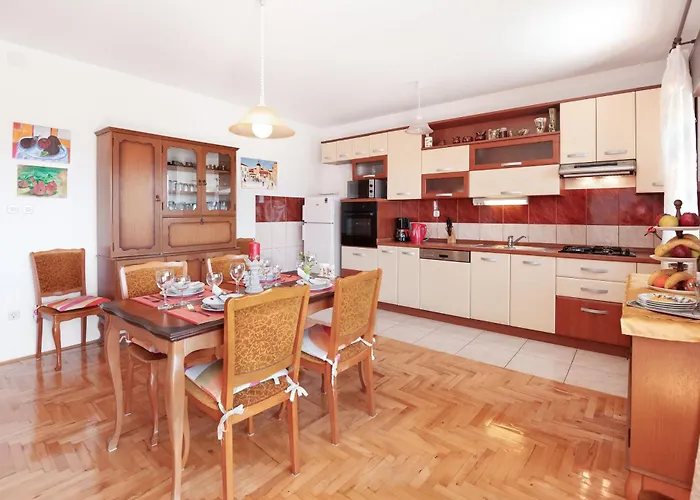 Apartament Meri